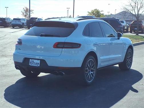 2018 Porsche Macan S
