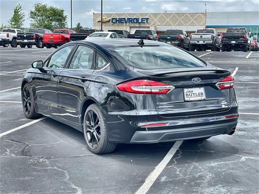 2020 Ford Fusion SE