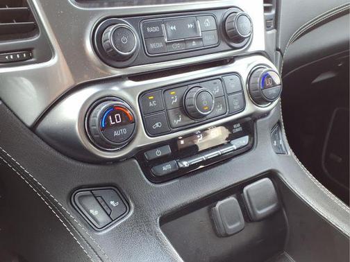 Black 2019 Chevrolet Suburban LT