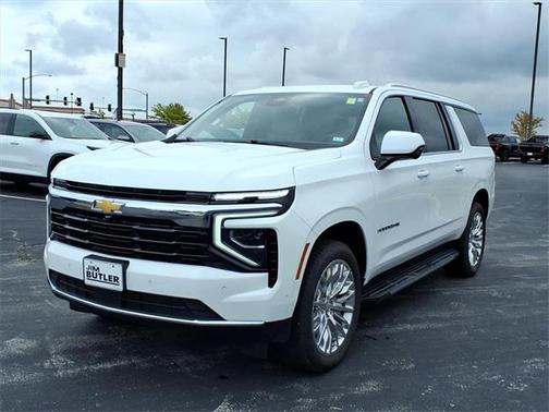 2025 Chevrolet Suburban LS