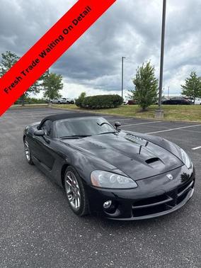 2005 Dodge Viper SRT10