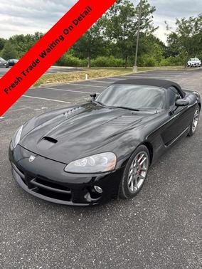2005 Dodge Viper SRT10