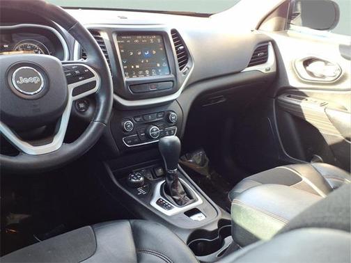 2017 Jeep Cherokee Trailhawk