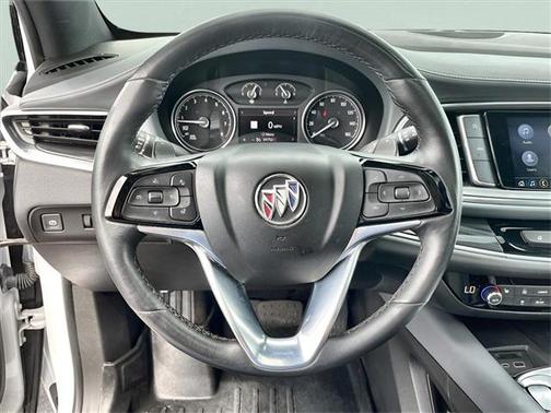 2023 Buick Enclave Essence AWD