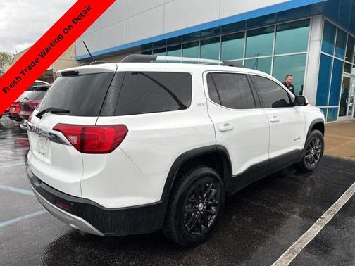 2019 GMC Acadia SLT-1