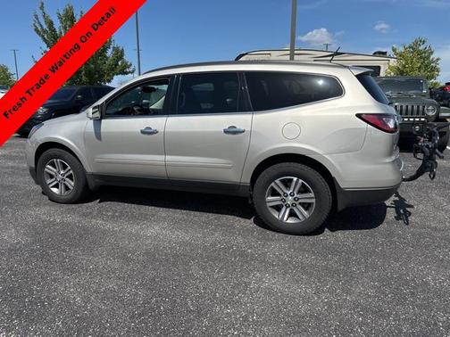 2017 Chevrolet Traverse 2LT
