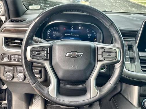 2022 Chevrolet Suburban 4WD Z71