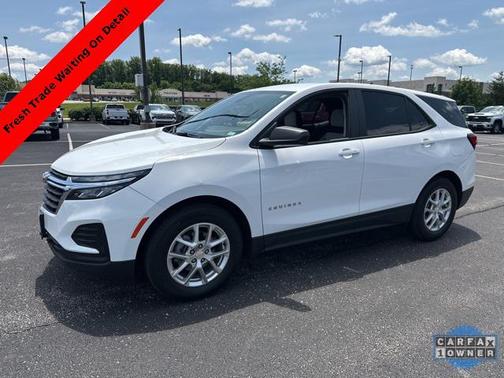 2023 Chevrolet Equinox LS