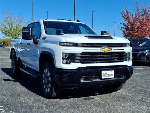 2026 Chevrolet Silverado 2500 Custom
