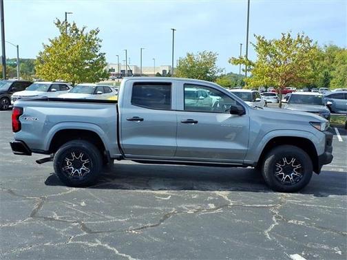 2023 Chevrolet Colorado WT