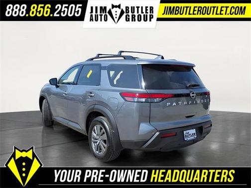 2022 Nissan Pathfinder SV 2WD