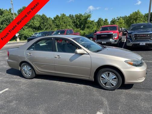 2002 Toyota Camry LE
