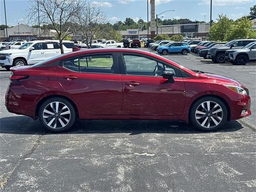 2020 Nissan Versa 1.6 S