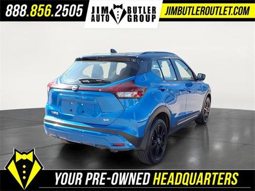 2023 Nissan Kicks SR