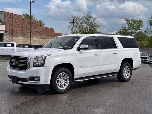 2017 GMC Yukon XL SLE