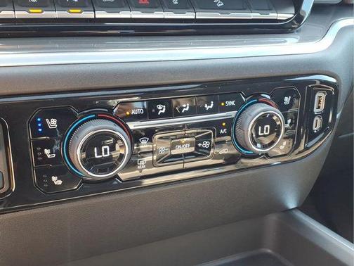 Black 2026 Chevrolet Silverado 2500 High Country