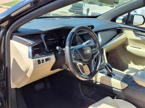 2019 Cadillac XT5 Base
