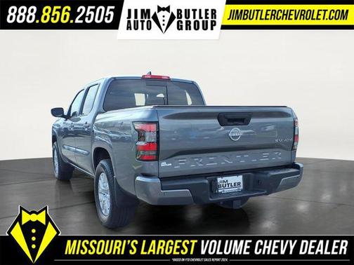 Gun Metallic 2024 Nissan Frontier SV