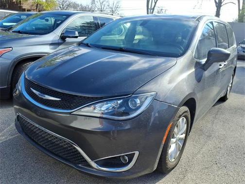 2019 Chrysler Pacifica Touring Plus