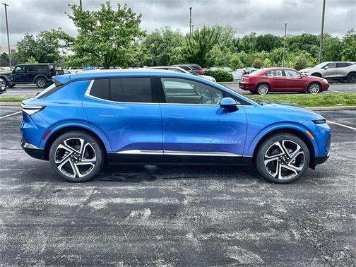 2025 Chevrolet Equinox EV LT