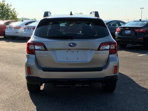 2016 Subaru Outback 3.6R Limited