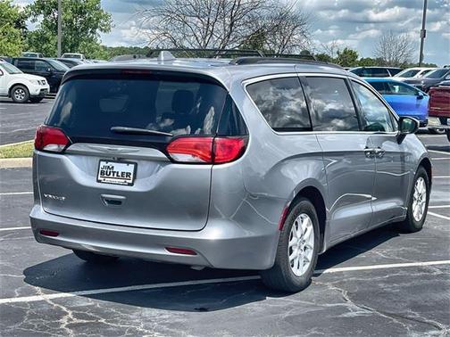 2020 Chrysler Voyager LXI