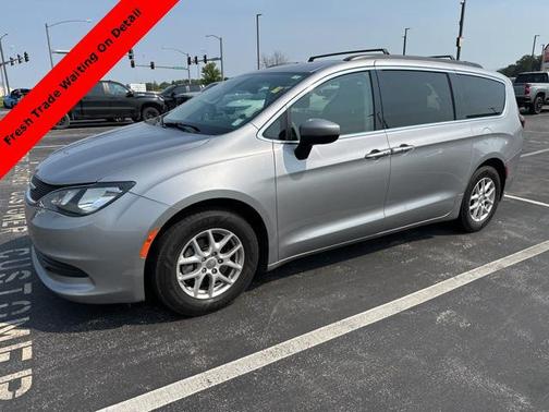 2020 Chrysler Voyager LXI