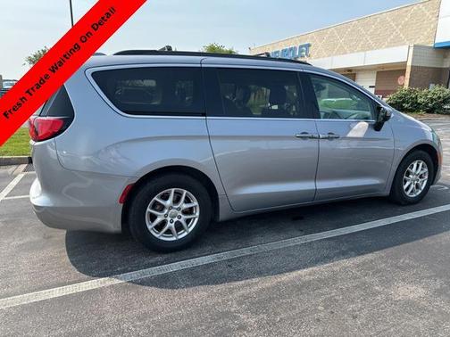 2020 Chrysler Voyager LXI