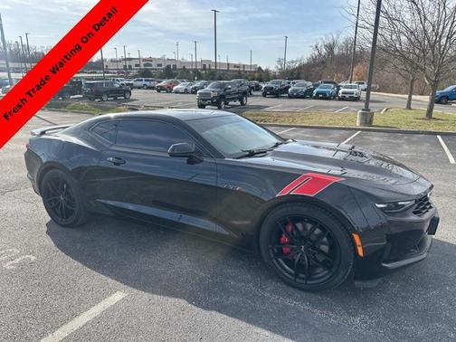 2021 Chevrolet Camaro RWD Coupe LT1