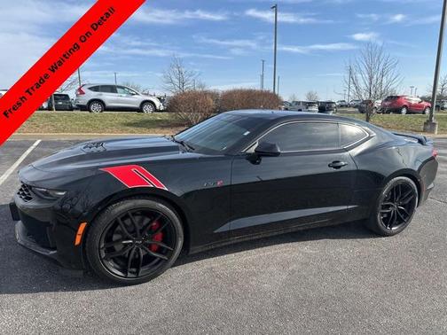 2021 Chevrolet Camaro RWD Coupe LT1