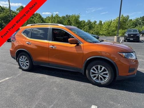 2018 Nissan Rogue SV