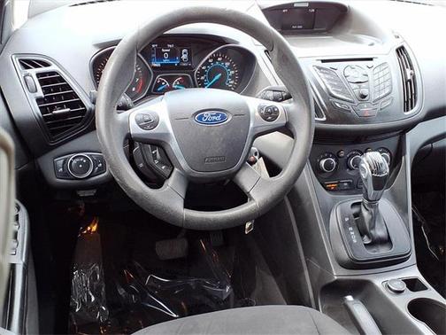 2016 Ford Escape S