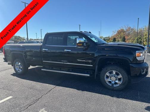 2017 GMC Sierra 3500 Denali