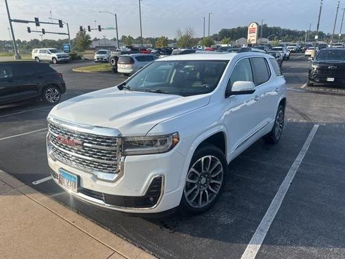 2022 GMC Acadia Denali