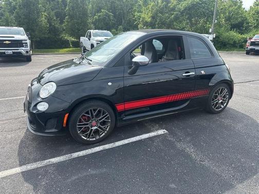 2017 FIAT 500 Abarth