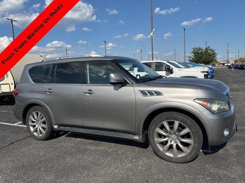2013 INFINITI QX56 Base