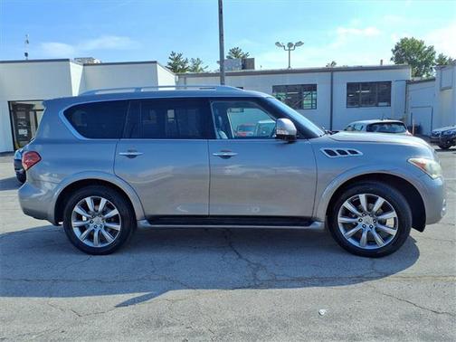 2013 INFINITI QX56 Base