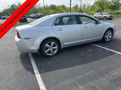 2011 Chevrolet Malibu 2LT