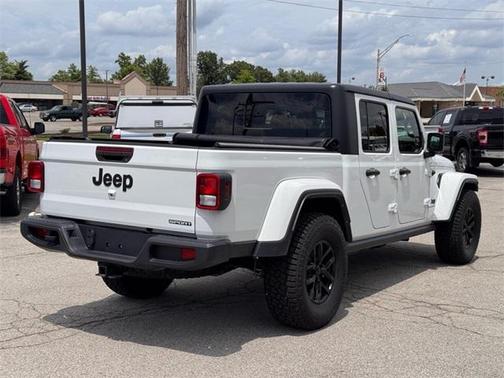 2021 Jeep Gladiator Sport S