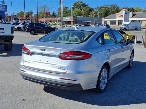 2019 Ford Fusion Hybrid SE