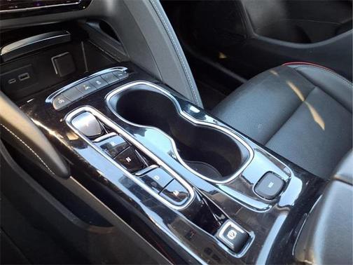 2023 Buick Envision Essence FWD