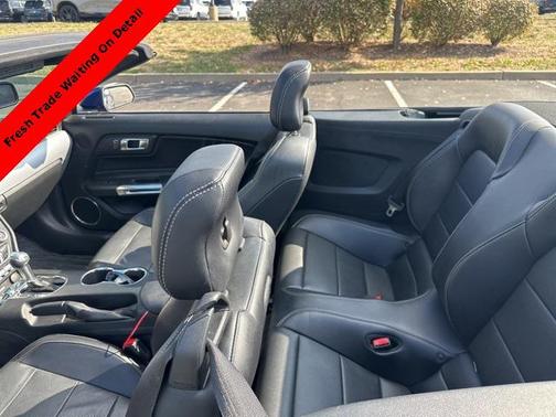 2016 Ford Mustang EcoBoost Premium