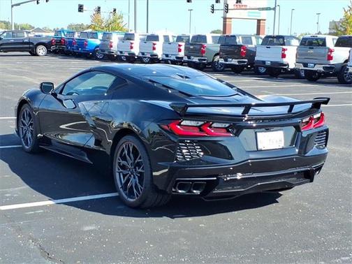 2026 Chevrolet Corvette Stingray w/2LT
