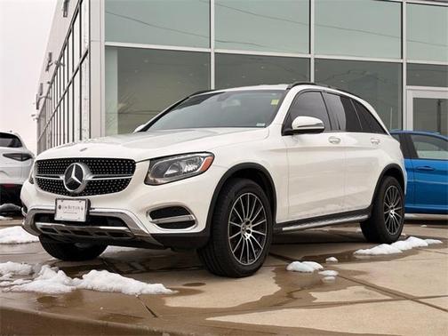 2016 Mercedes-Benz GLC 300 Base