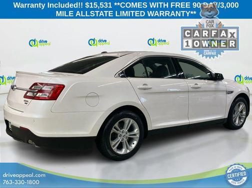 White Platinum Clearcoat Metallic 2018 Ford Taurus SEL