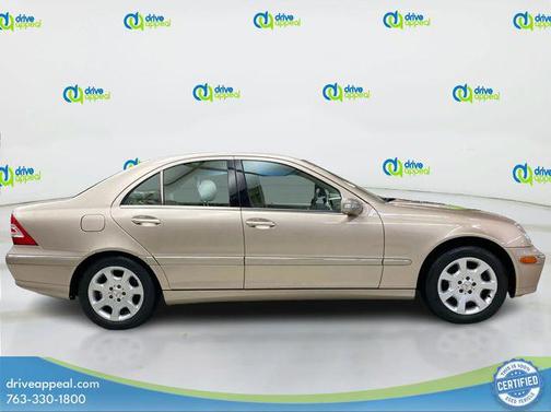 2005 Mercedes-Benz C-Class Luxury 4MATIC