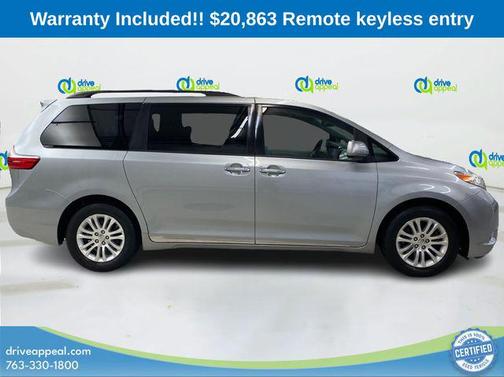 2017 Toyota Sienna XLE