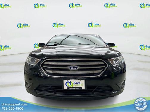 Tuxedo Black Metallic 2014 Ford Taurus SEL