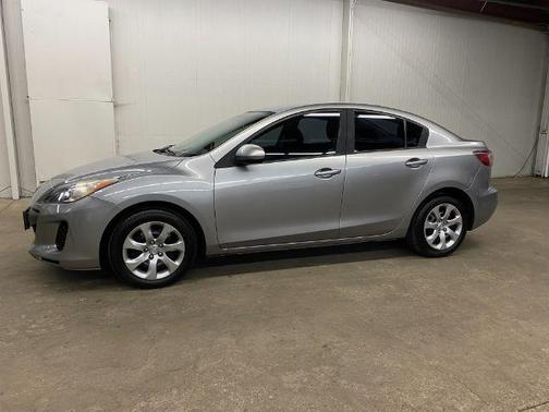 2013 Mazda Mazda3 i SV