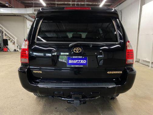 2007 Toyota 4Runner Limited V8